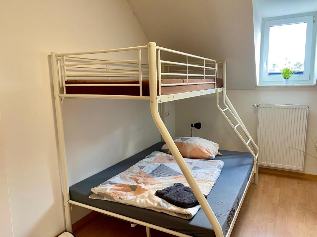 Apartments Lissy I Und II Neunkirchen  Esterno foto