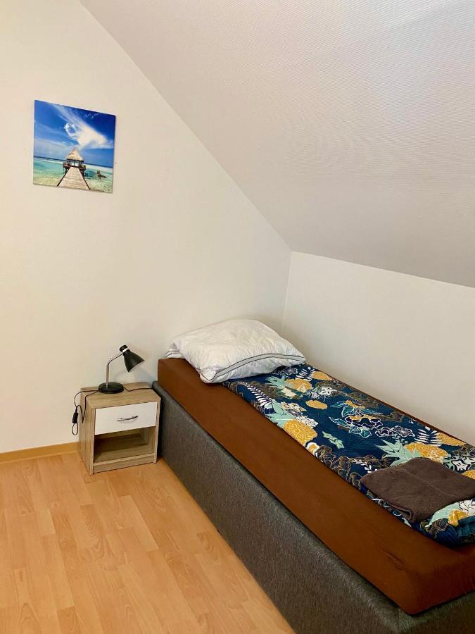 Apartments Lissy I Und II Neunkirchen  Esterno foto